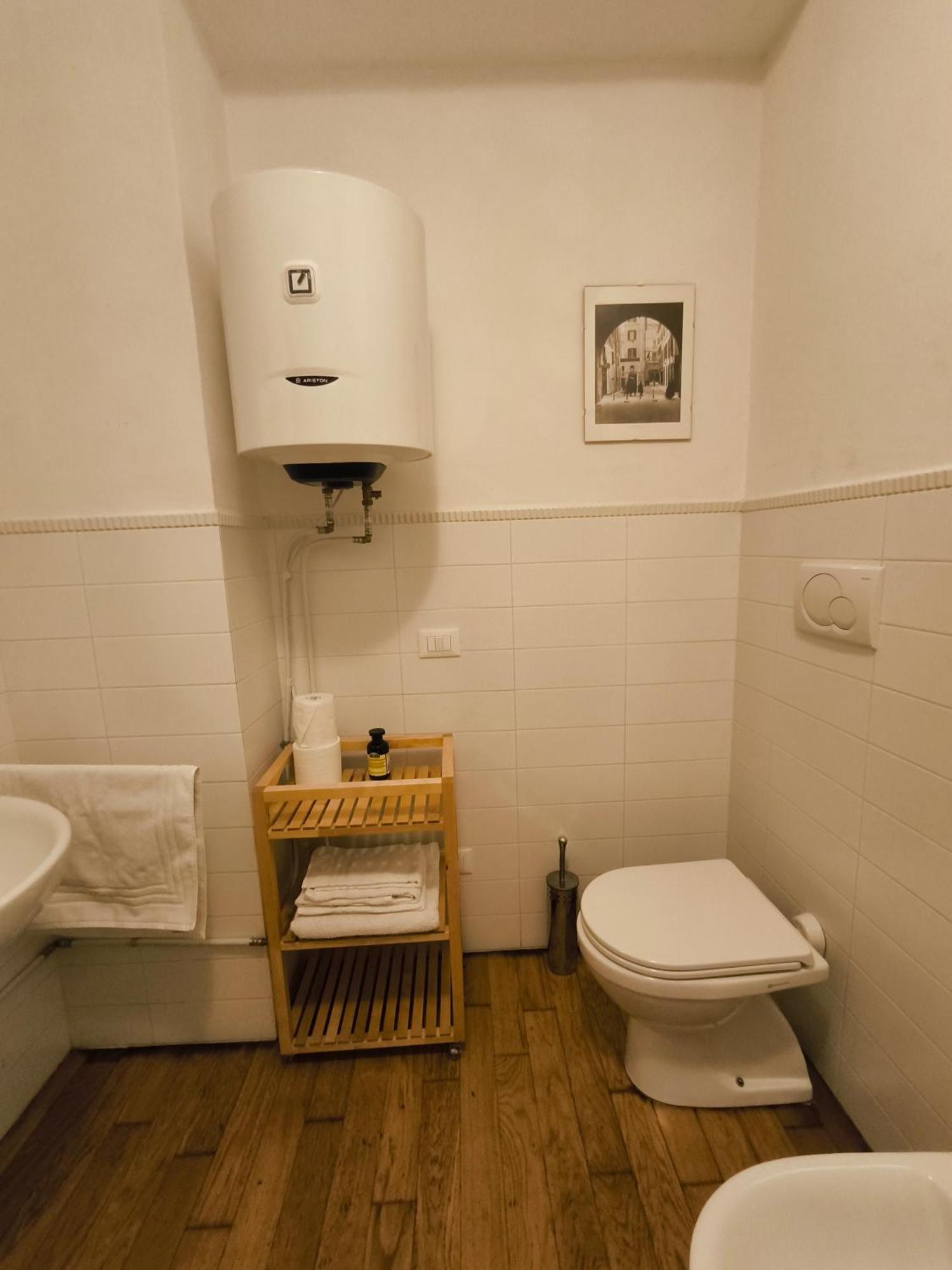 Tupertu Sant'Orsola - Centro Apartment โบโลญญา ภายนอก รูปภาพ